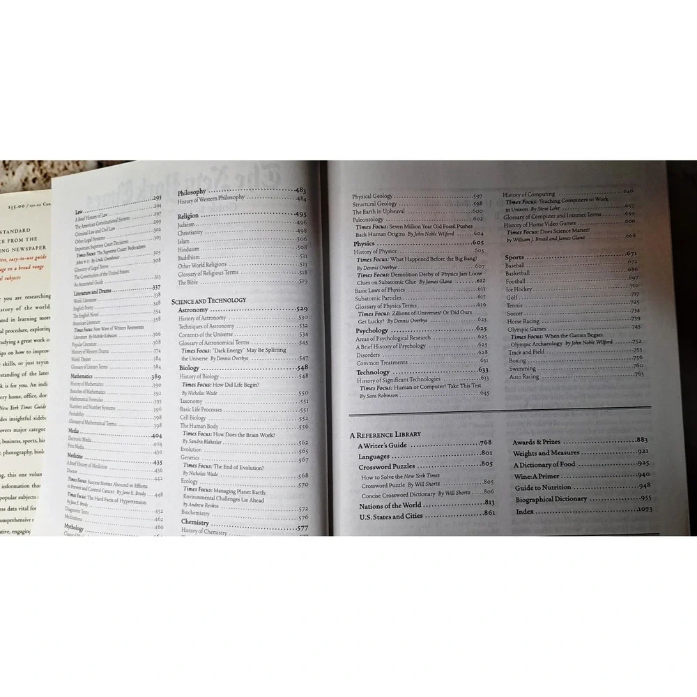 The New York Times Guide to Essential Knowledge Desk Reference for Curious Minds